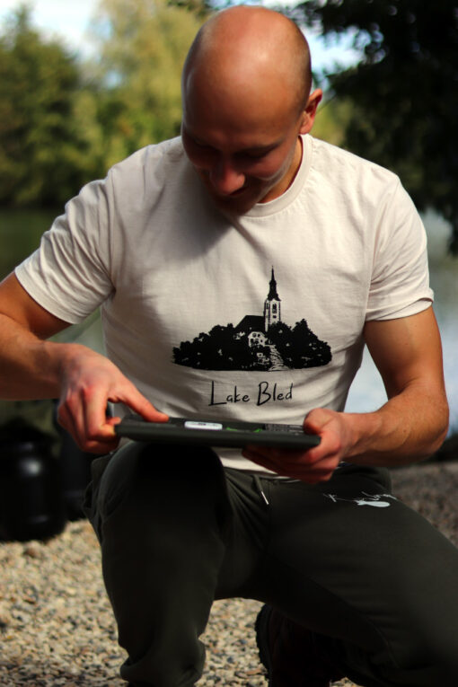 Lake Bled T-Shirt für Karpfenangler.