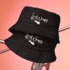 27Wraps Spod Logo Bucket Hat für Karpfenangler: Anglerhut mit Stick für Karpfenangler. Besonderer Fischerhut aus Bio-Baumwolle mit elegantem Karpfen Stick. Ein toller Hut für Angler - ideal auch als Angler Geschenk.