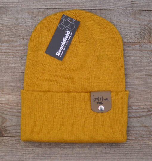 Gelbe Karpfen Mütze: die 27Wraps Spod Logo Beanie ist ein tolles Geschenk für Karpfenangler. Beanies für Angler hier bestellen.