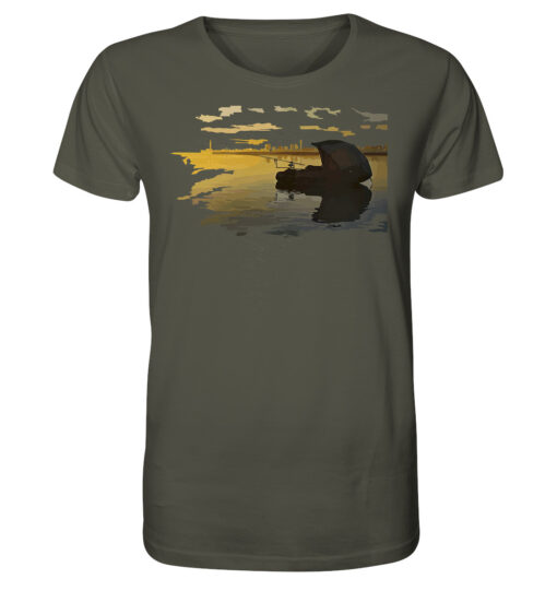 Karpfenangeln vom Boot: das Boat Carping T-Shirt für Karpfenangler in olivgrün.