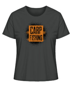 Bio Karpfen T-Shirt für Anglerinnen: anthrazitfarbenes Carp fishing sprayed Bio Carp Shirt für Karpfenanglerinnen.