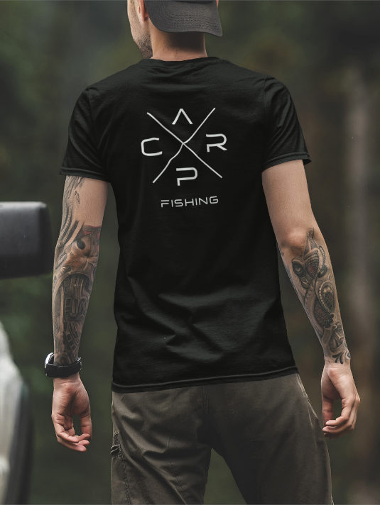 Carp Fishing T-Shirt für Karpfenangler mit Rückendruck.
