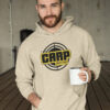 Carp Hunter Hoodie für Karpfenangler mit dem auffälligen carphunter Design für Karpfenangler. Ein tolles Geschenk für Angler!