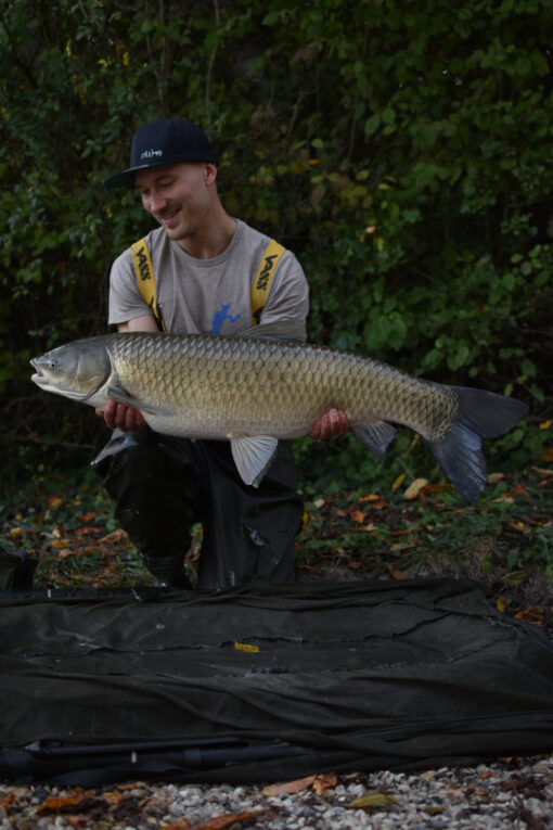 Bedruckte Handyhüllen für Angler. Handyhüllen mit Anglermotiven sind ist ein tolles Geschenk für Angler. Handyhüllen für Karpfenangler und Raubfischangler hier bestellen. Handyhülle Apple iPhone, Samsung Galaxy, Google Pixel und viele mehr!