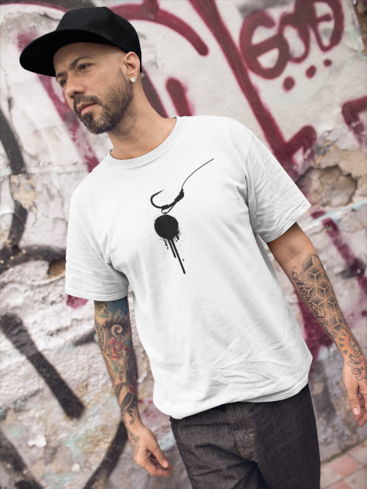 Hookbait Graffiti T-Shirt für Karpfenangler. Bedruckte T-Shirts mit urbanen Karpfendesigns.