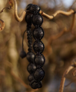 Lava Pure: Lava Armband für Karpfenangler. Elegantes Armband für Angler mit Lavaperlen. Carp Jewls sind Armbänder für Karpfenangler - ein besonderes Geschenk für Angler.