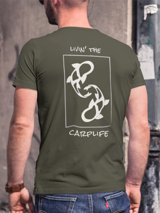 Bio Karpfen Shirt für Karpfenangler: Livin' the carplife Carp Shirt für Angler. Ein tolles Angler Geschenk.