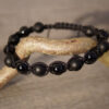 Onyx half n' half Armband für Karpfenangler. Elegantes Armband zum Karpfenangeln mit Onyx-Perlen. Ein eleganten Perlenarmband für Karpfenangler - ein besonderes Geschenk für Karpfenangler.