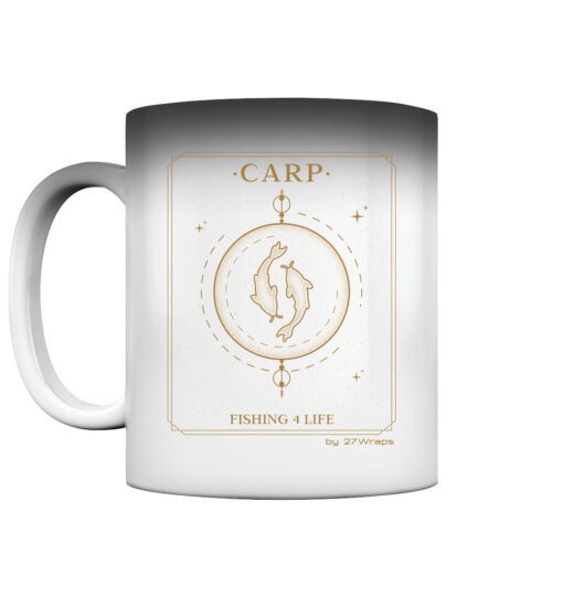 Carp Fishing 4 Life Zaubertasse für Angler. Ein tolles Angler Geschenk für Karpfenangler. Nachhaltige Angler Geschenke und Angler Tassen hier bestellen.