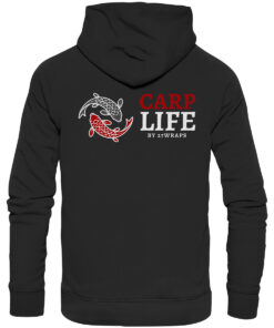 Bio Hoodie für Karpfenangler: schwarzer Carp Life Hoodie für Angler.