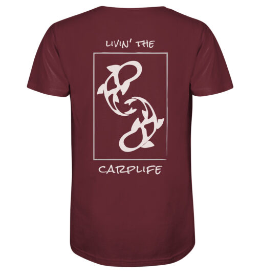 Bio Karpfen Shirt für Karpfenangler: rotes Livin' the carplife Carp Shirt für Angler. Ein tolles Angler Geschenk.