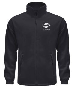 Pisces Karpfen Fleecejacke für Angler: warme, bequeme Fleecejacke für Karpfenangler mit Stick. Besondere Fleecejacke zum Angeln in Schwarz. Ein besonderes Geschenk für Karpfenangler.
