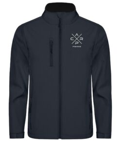 Carp Fishing Softshell Jacke für Karpfenangler: warme, bequeme Angler Softshell Jacke mit Stick. Windabweisende Karpfen Jacke zum Karpfenangeln. Ein besonderes Geschenk für Karpfenangler.